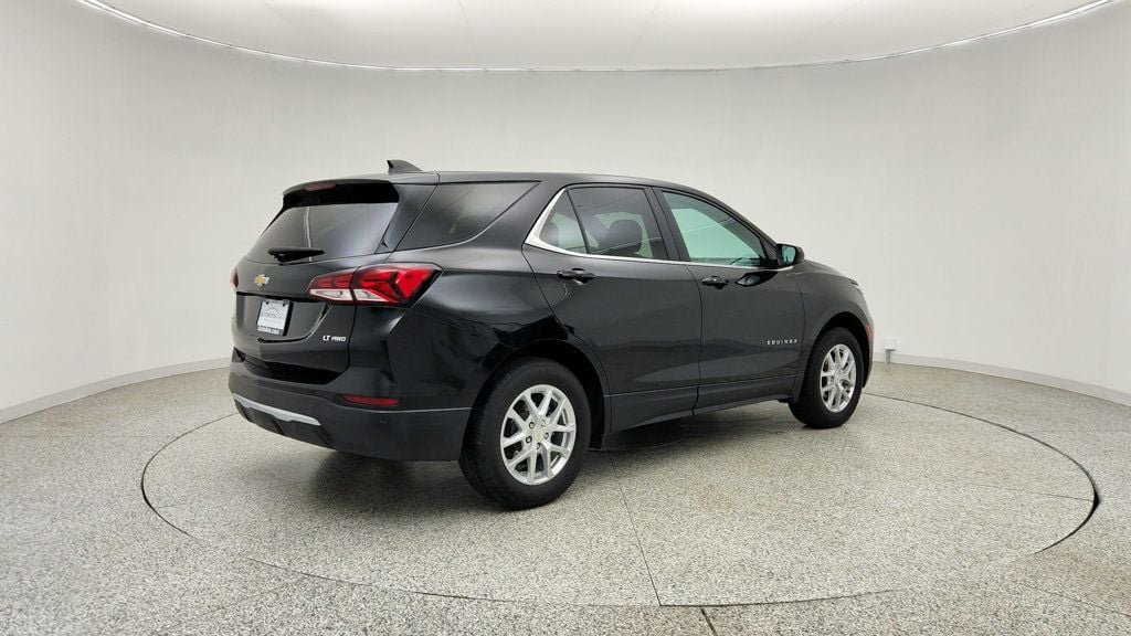 Used 2023 Chevrolet Equinox LT AWD/4WD image 5