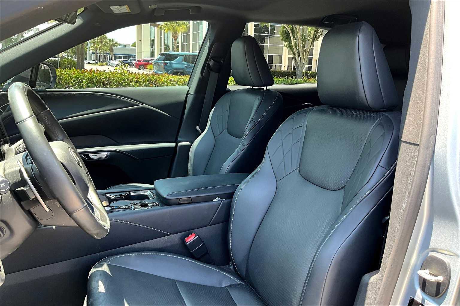 Used 2023 Lexus RX 350 Premium w/ Accessory Package (Z1) image 14