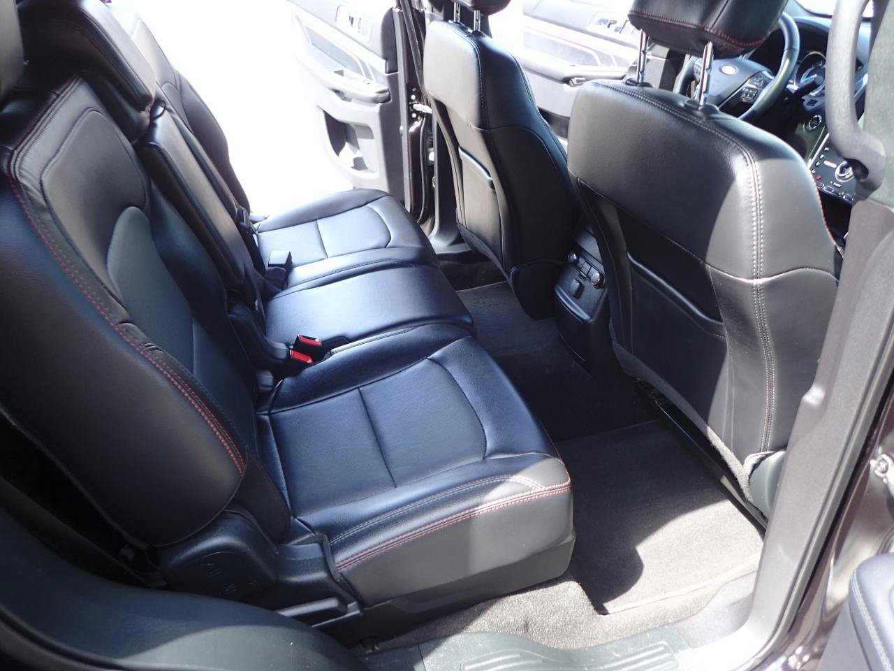 Used 2019 Ford Explorer Sport AWD/4WD image 14