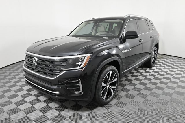 New 2025 Volkswagen Atlas SEL Premium R-Line image 2