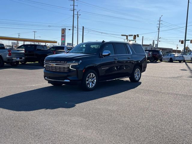 Used 2023 Chevrolet Suburban Premier image 10