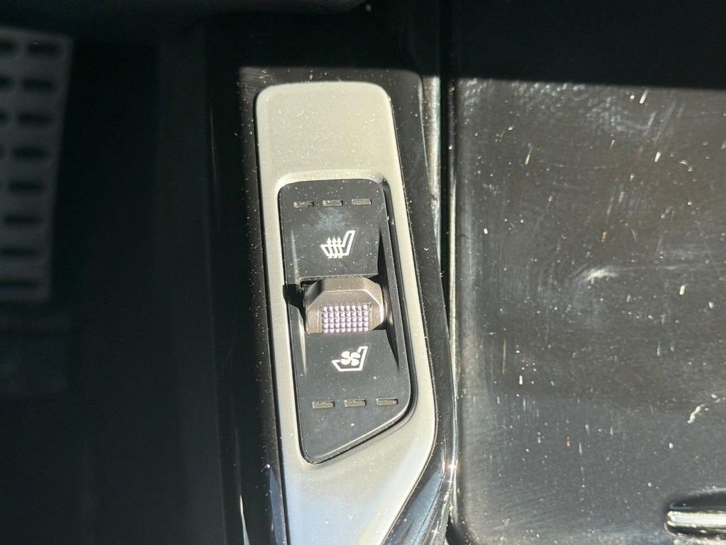 Used 2025 Kia Sorento SX Prestige image 24