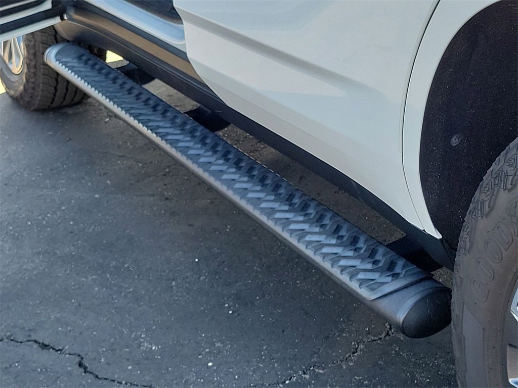 Certified 2022 Chevrolet Tahoe Z71 w/ Luxury Package image 35