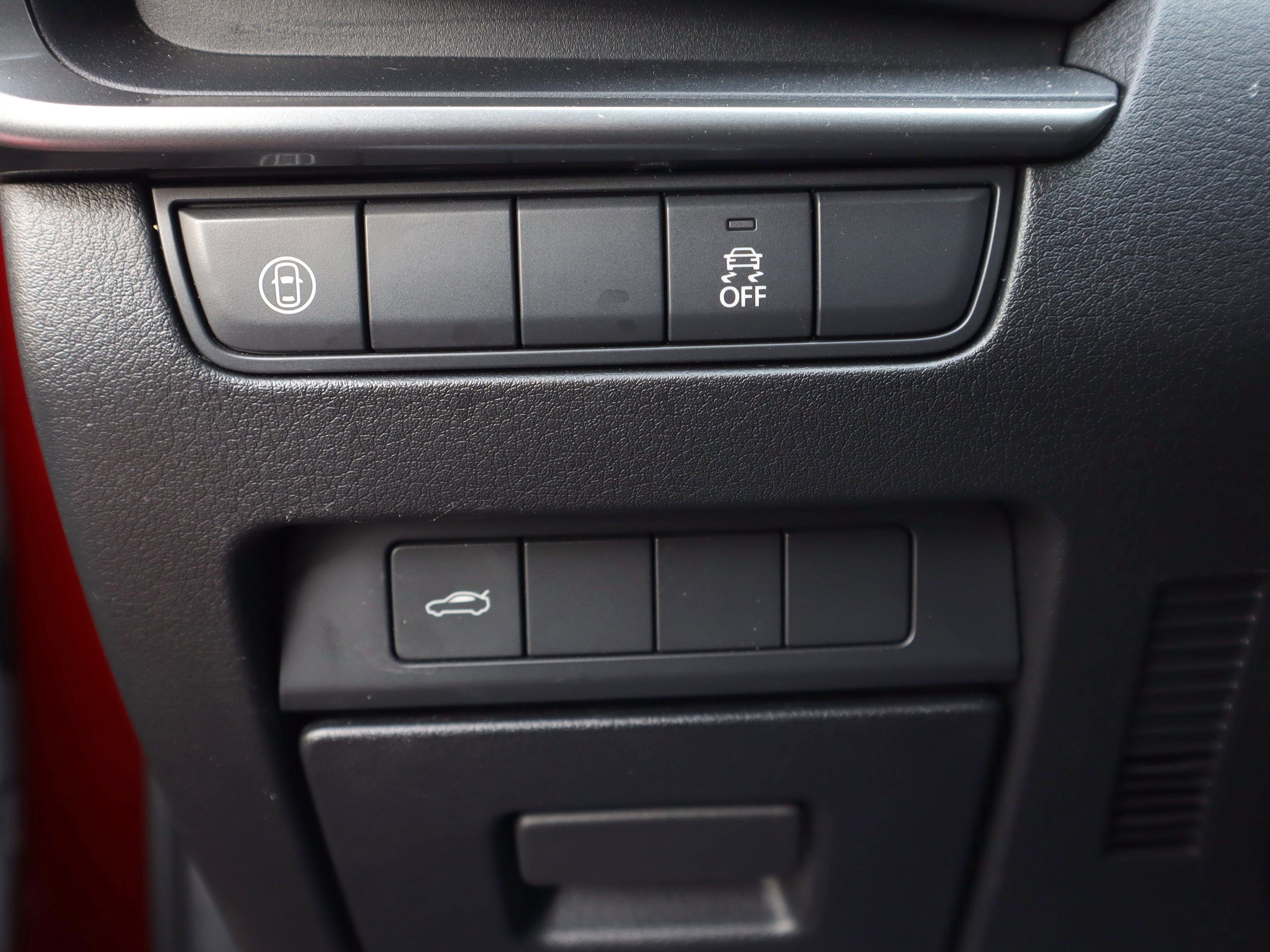 Used 2020 MAZDA MAZDA3 Sedan w/ Select Package image 20