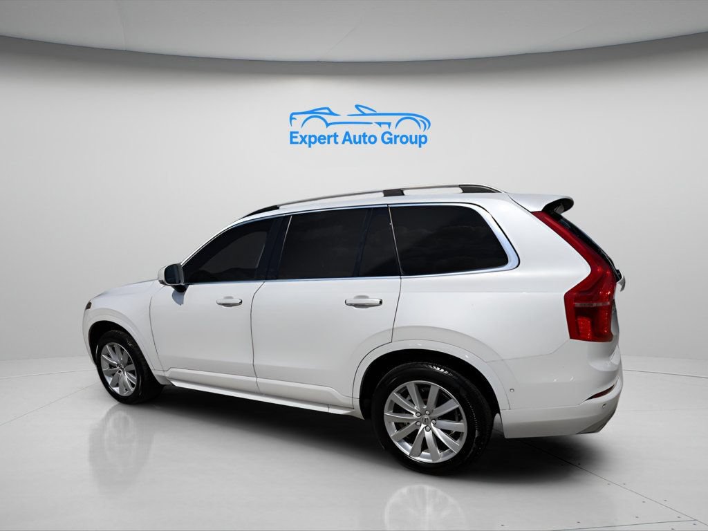 Used 2018 Volvo XC90 T6 Momentum w/ Convenience Package AWD/4WD image 6