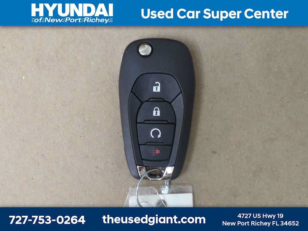 Used 2024 Chevrolet Trax LS w/ LS Convenience Package FWD image 29