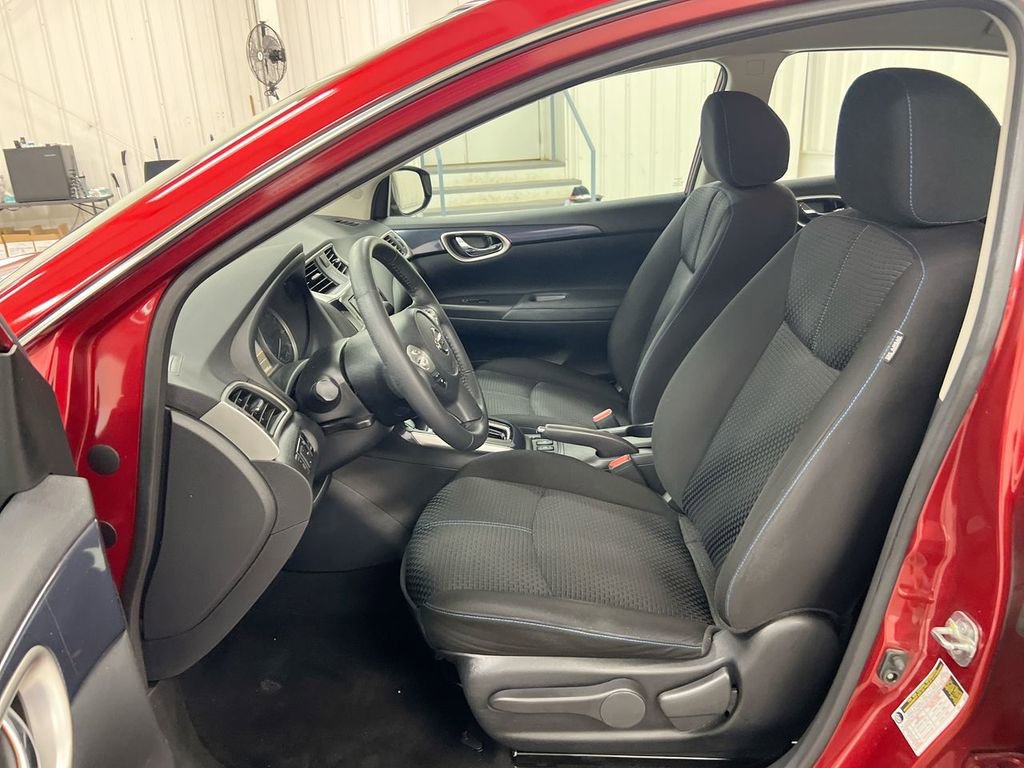 Used 2019 Nissan Sentra SR image 19