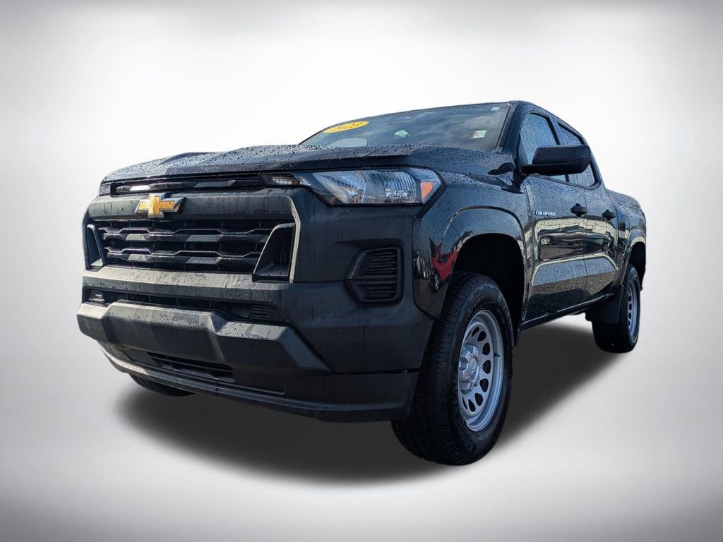 Used 2023 Chevrolet Colorado W/T image 7