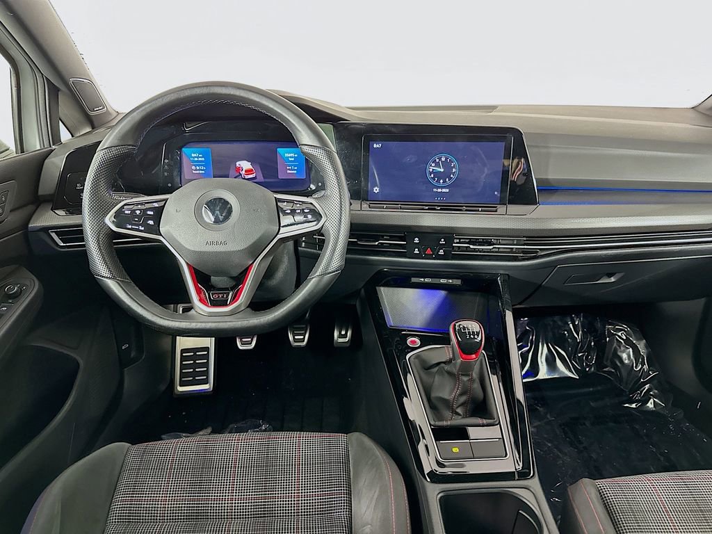 Used 2023 Volkswagen GTI SE image 31