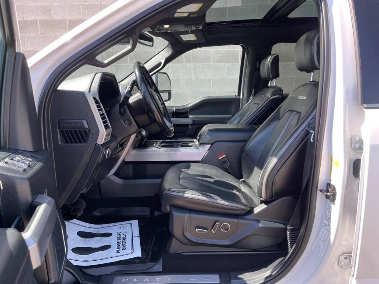 Used 2019 Ford F350 Platinum w/ Platinum Ultimate Package AWD/4WD image 16