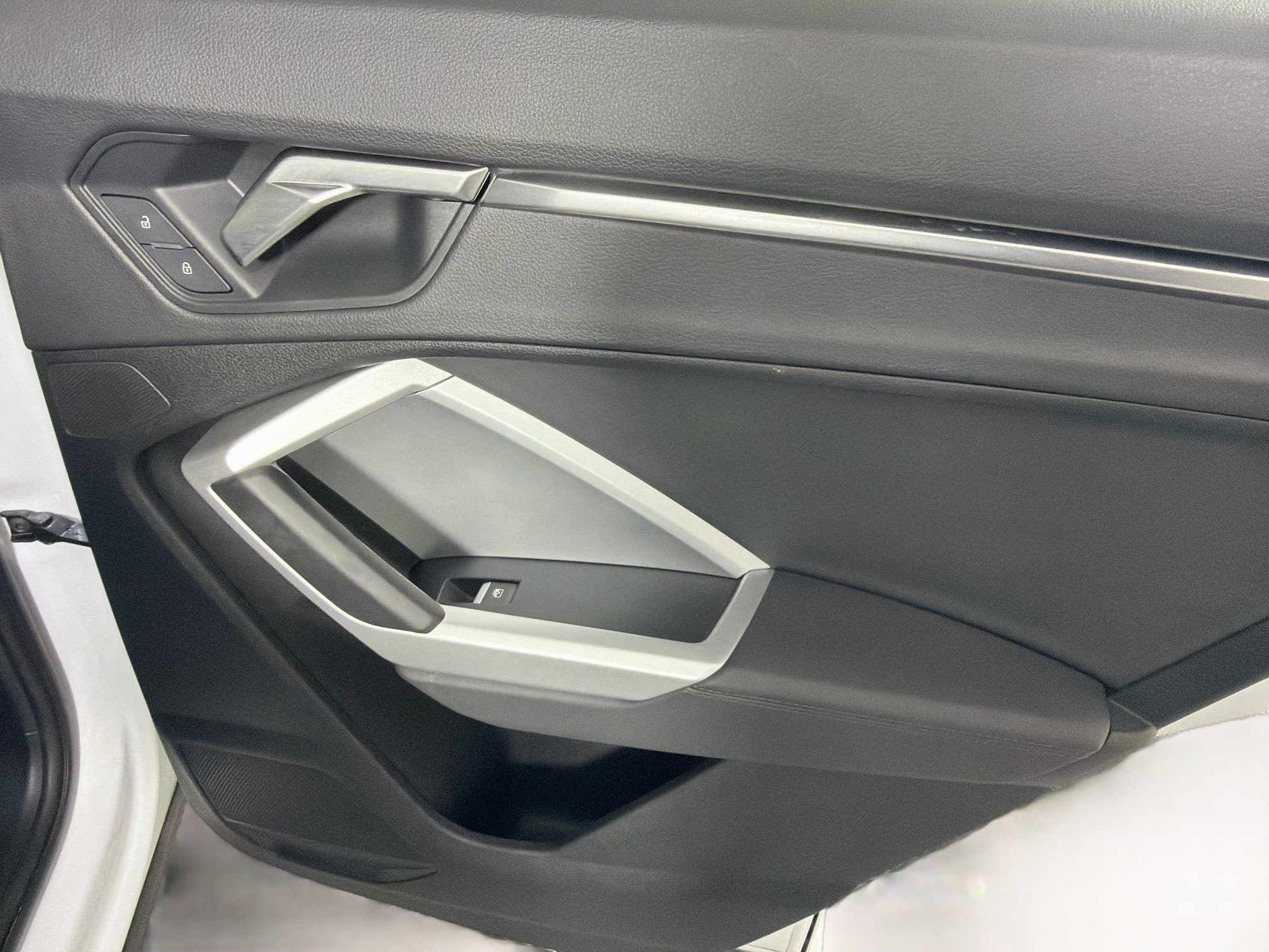 Used 2025 Audi Q3 2.0T Premium AWD/4WD image 30