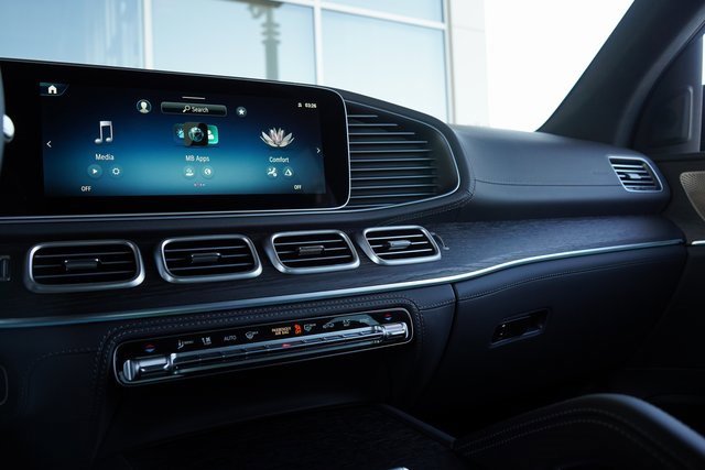 New 2026 Mercedes-Benz GLS 63 AMG 4MATIC image 27