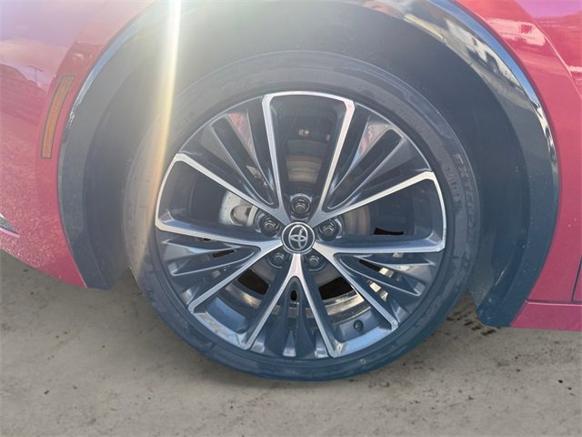 Used 2024 Toyota Prius XLE image 10