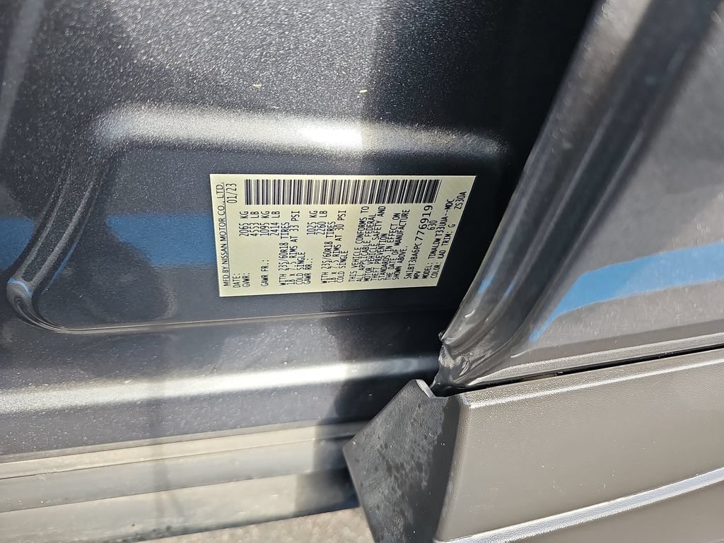 Used 2023 Nissan Rogue SV FWD image 31