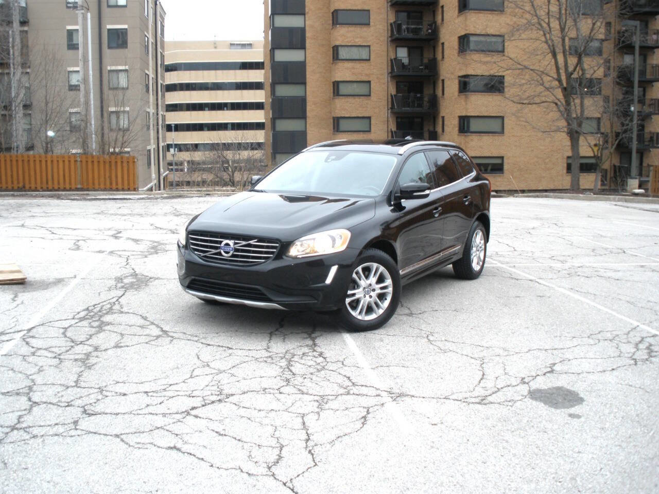 Used 2016 Volvo XC60 T5 Premier FWD image 17