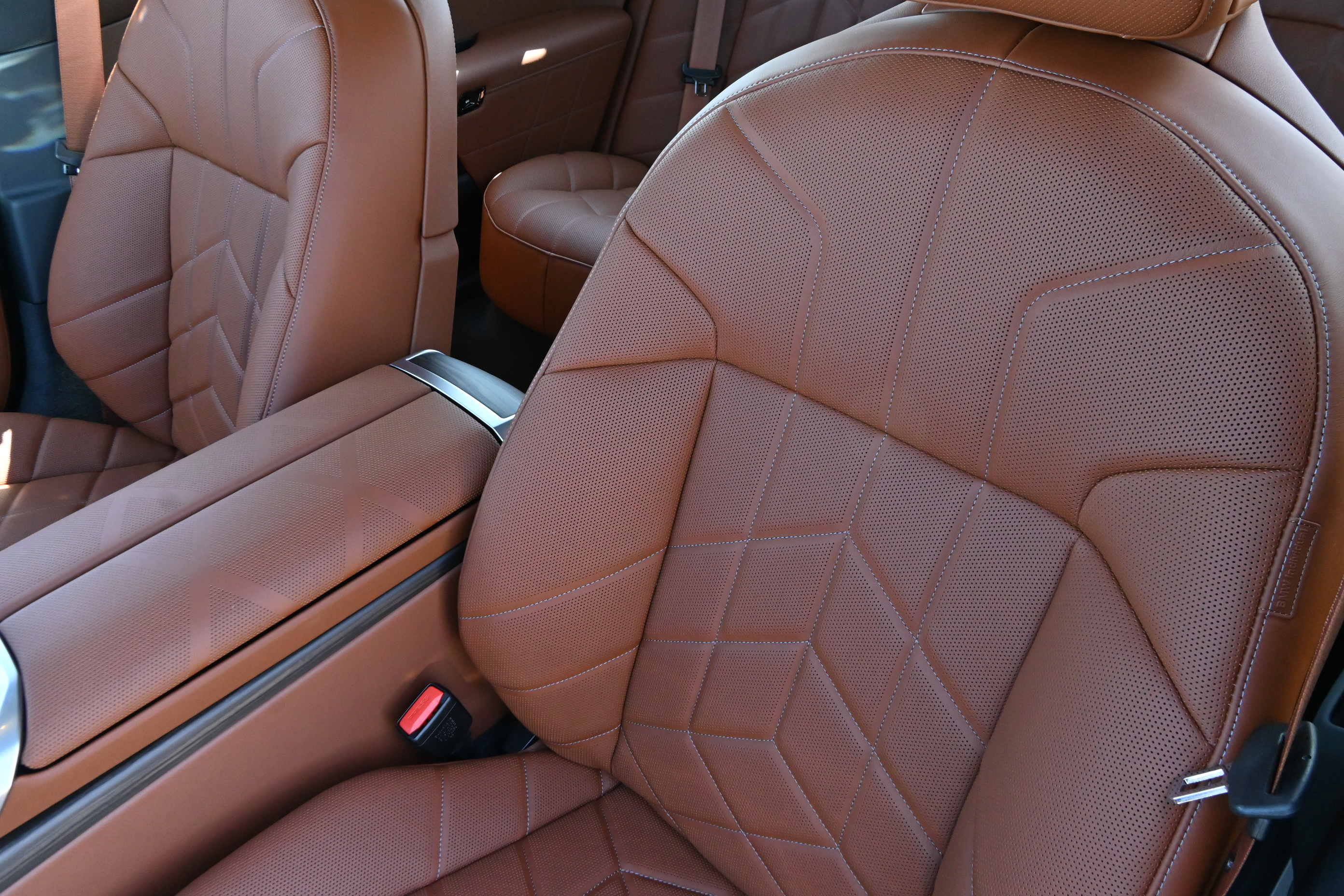 New 2026 BMW 740i xDrive AWD/4WD image 10