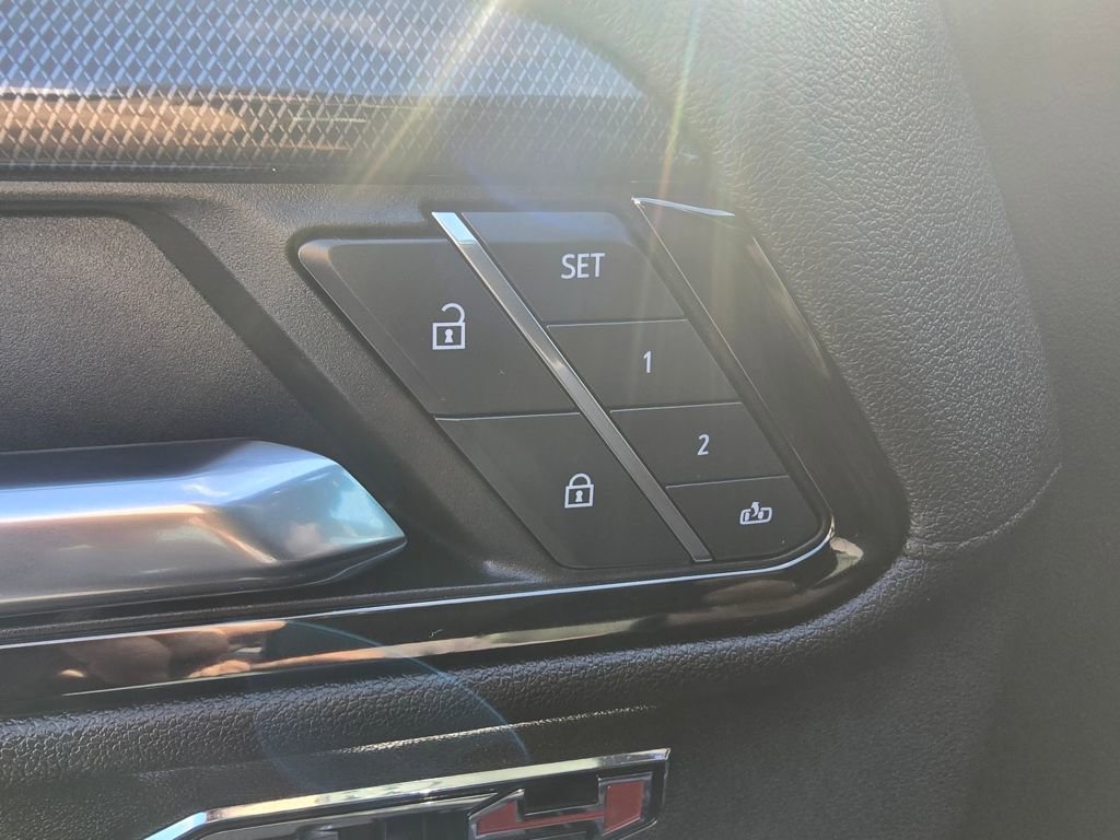 Used 2024 GMC Sierra 1500 AT4 w/ AT4 Premium Package image 19