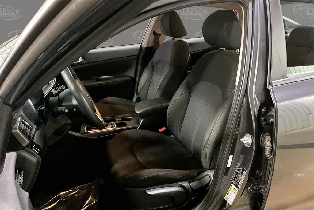 Used 2018 Kia Optima LX image 13