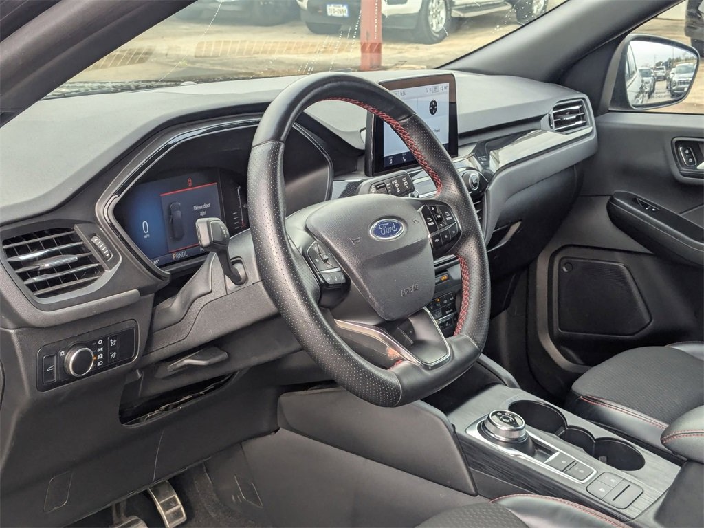 Used 2024 Ford Escape ST-Line image 14