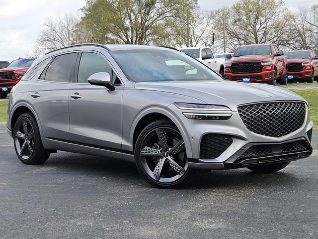 Used 2022 Genesis GV70 2.5T w/ Sport Prestige Package image 2