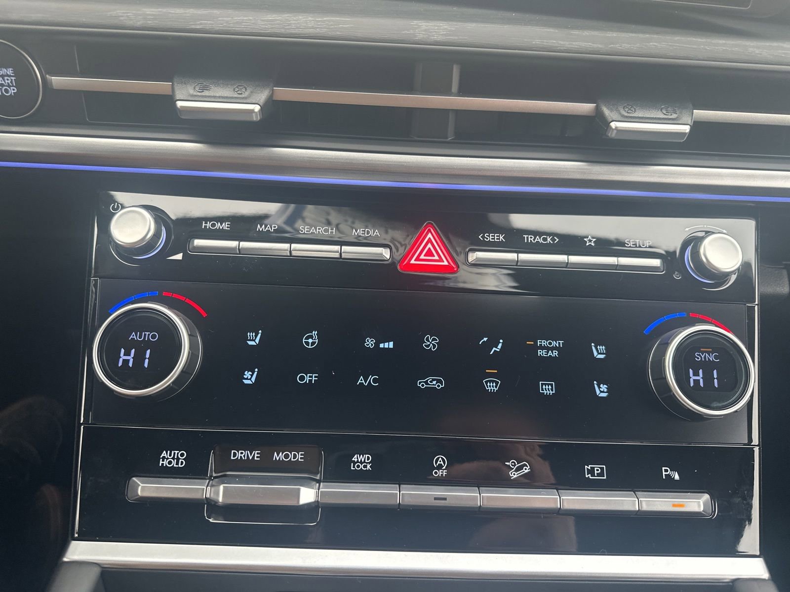 New 2026 Hyundai Santa Fe Limited image 23