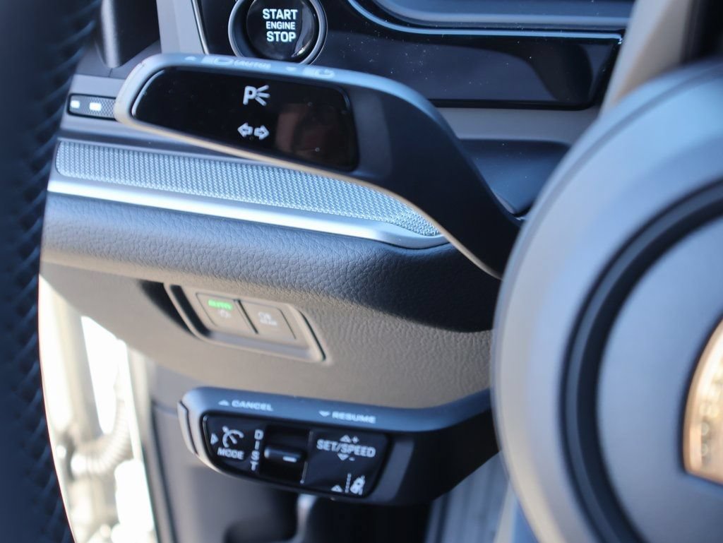 New 2026 Porsche Cayenne Coupe AWD/4WD image 33