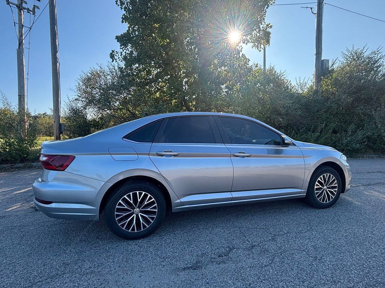 Used 2020 Volkswagen Jetta SE w/ SE Cold Weather Package FWD image 15