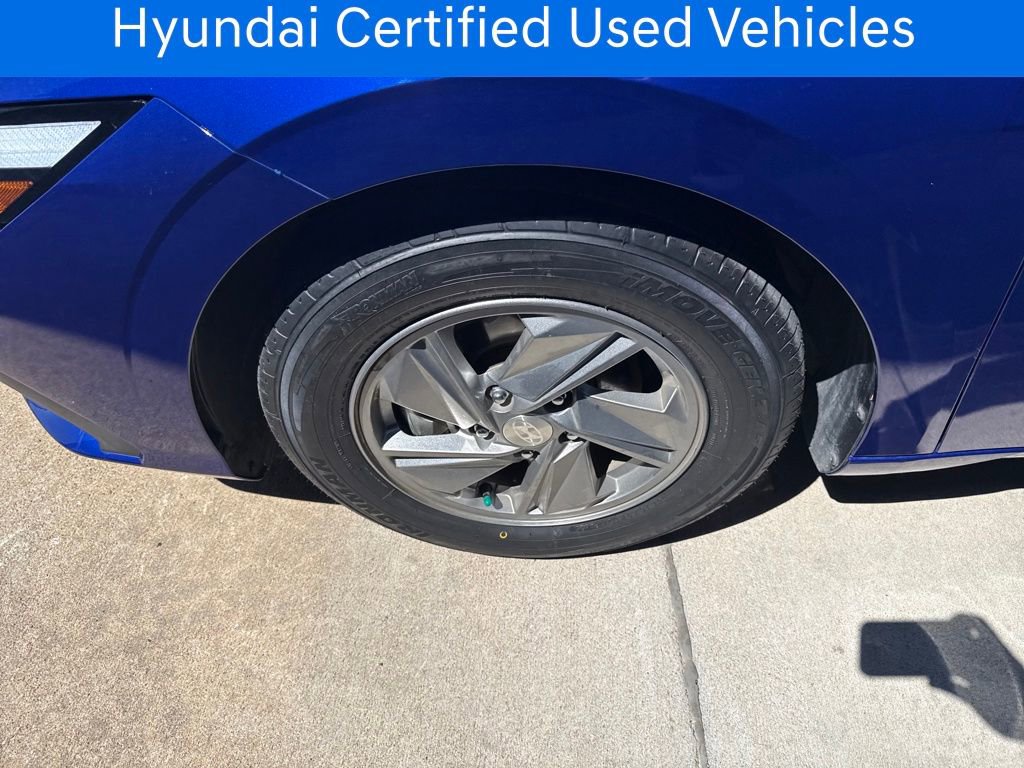 Certified 2024 Hyundai Elantra SE image 6