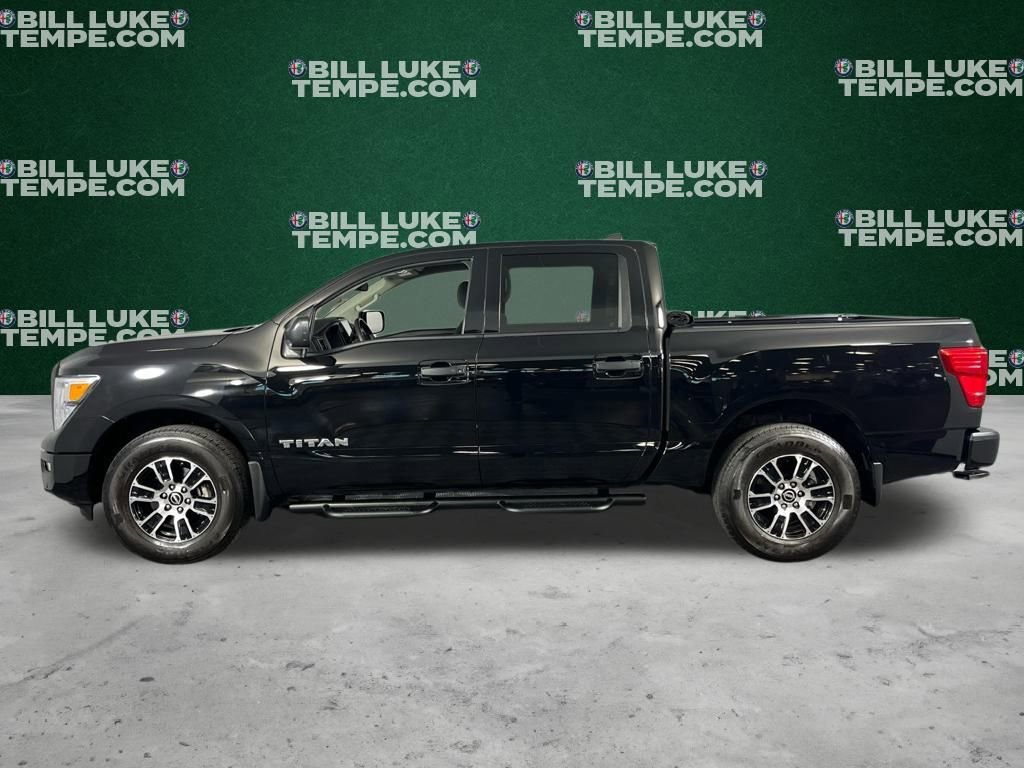 Used 2024 Nissan Titan SV w/ SV Convenience Package image 9