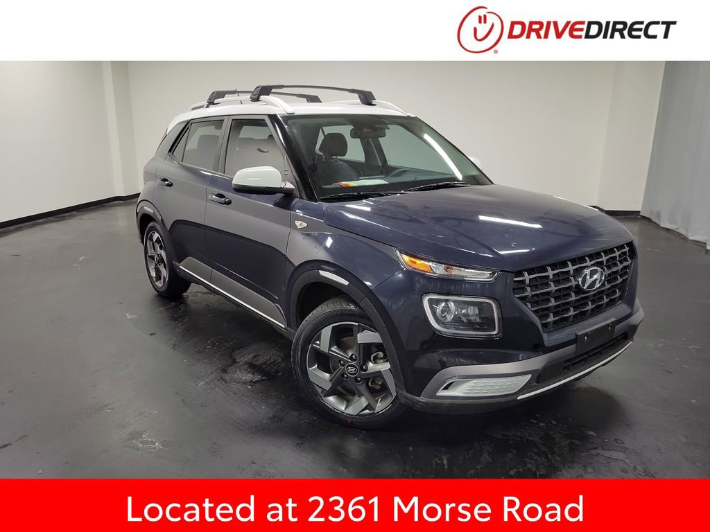 Used 2023 Hyundai Venue Limited image 1