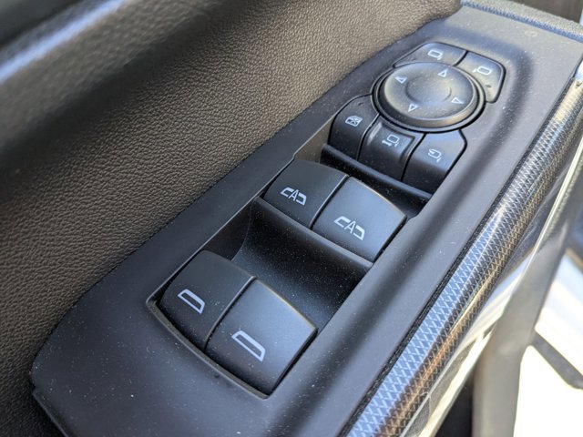 Used 2022 GMC Sierra 2500 AT4 w/ Gooseneck/5TH Wheel Package image 11