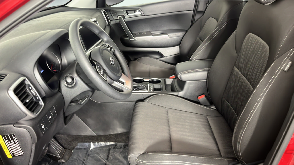 Used 2021 Kia Sportage LX AWD/4WD image 16