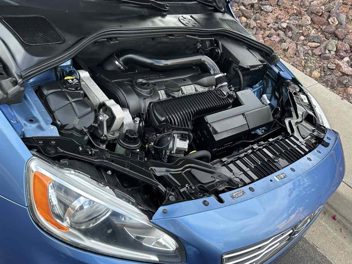 Used 2015 Volvo V60 T5 Premier Plus image 58