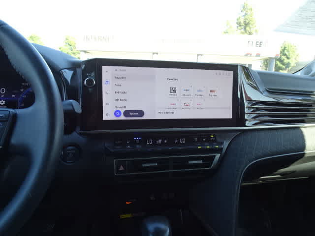 Certified 2025 Toyota Camry XLE w/ Premium Package FWD image 26