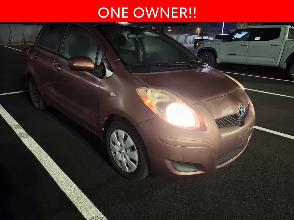 Used 2010 Toyota Yaris 4-Door Hatchback w/ PWR Pkg w/Steel Wheels FWD image 3
