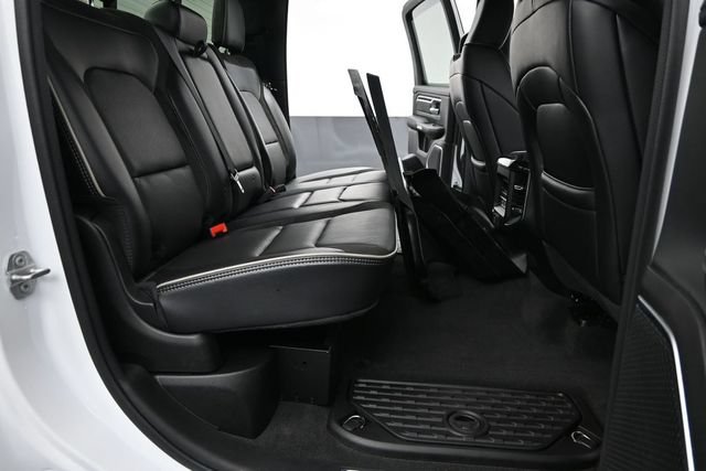 Used 2022 RAM 1500 Laramie w/ Sport Appearance Package AWD/4WD image 20