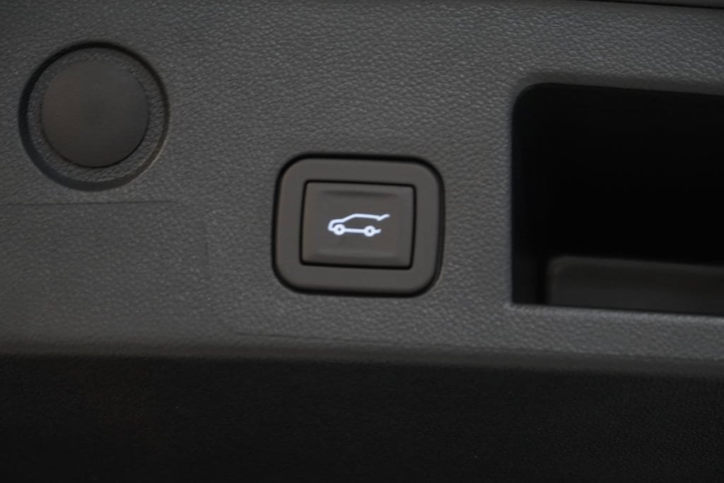 New 2027 Chevrolet Equinox RS w/ Safety and Technology Package AWD/4WD image 9