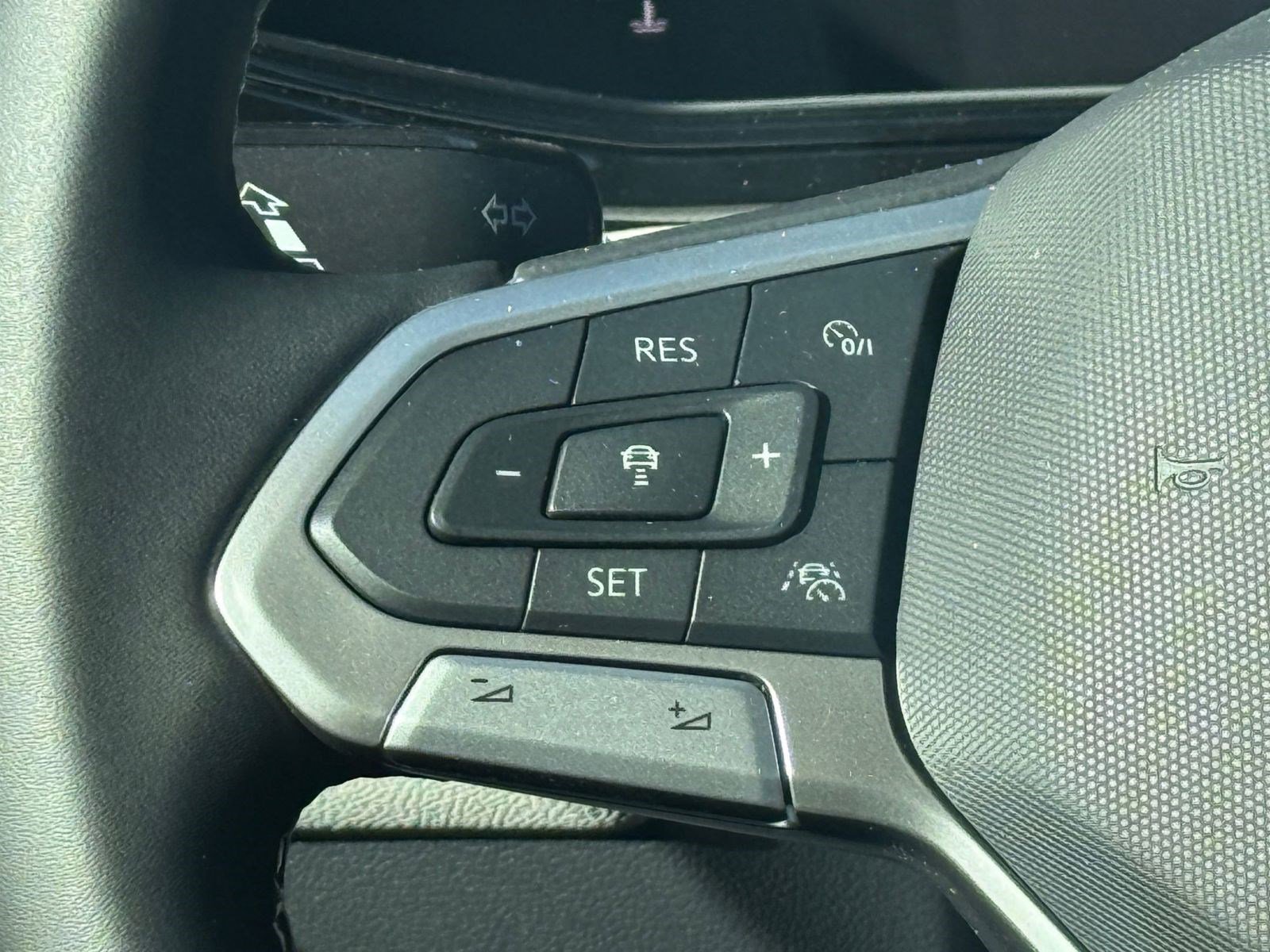 New 2026 Volkswagen Taos S image 15