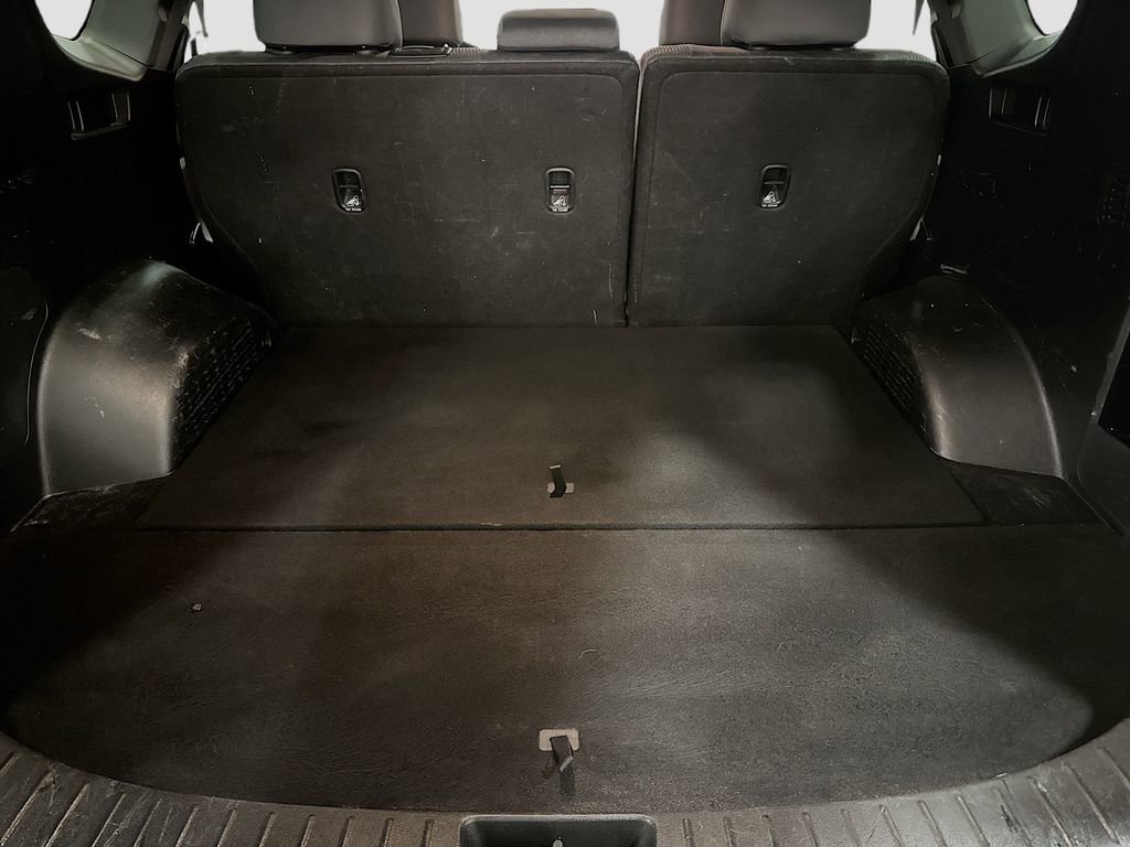 Used 2019 Hyundai Santa Fe SE AWD/4WD image 29