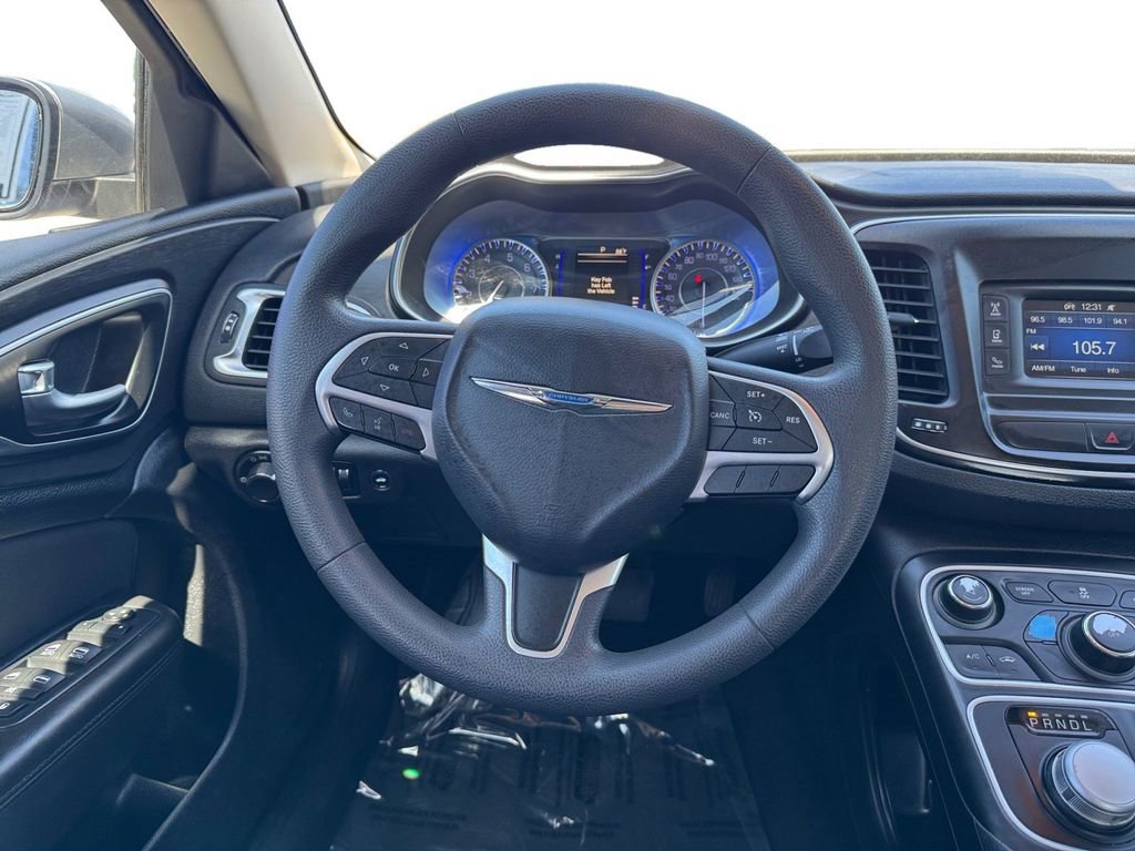 Used 2016 Chrysler 200 Limited image 12