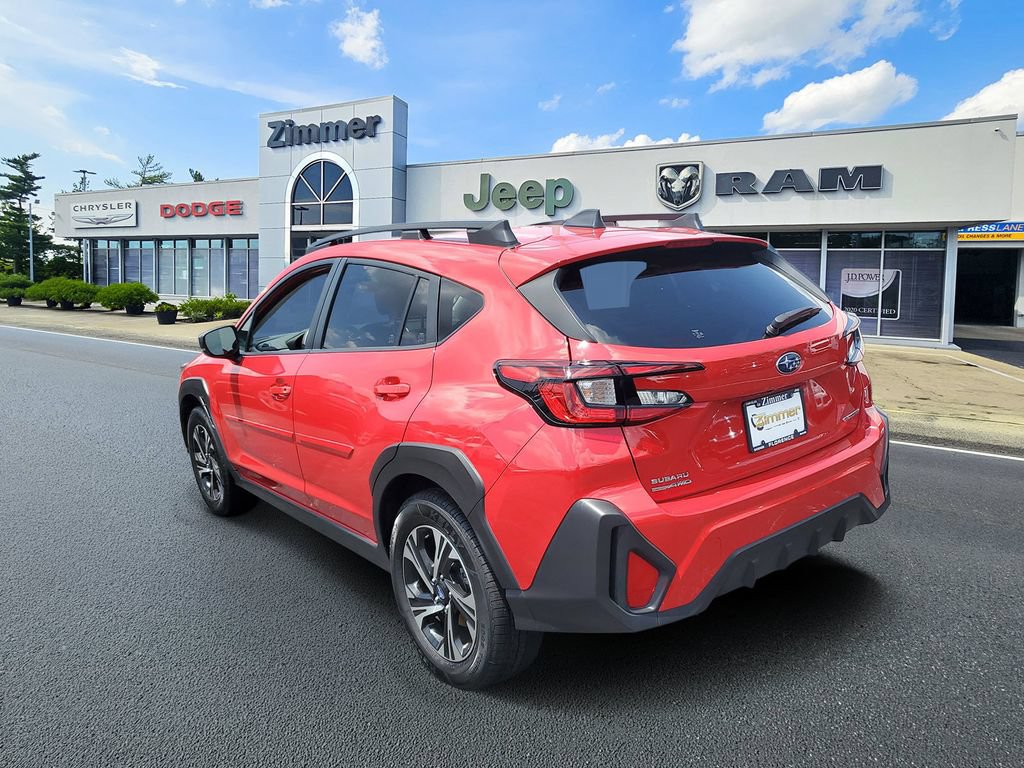 Used 2024 Subaru Crosstrek 2.0i Premium AWD/4WD image 3