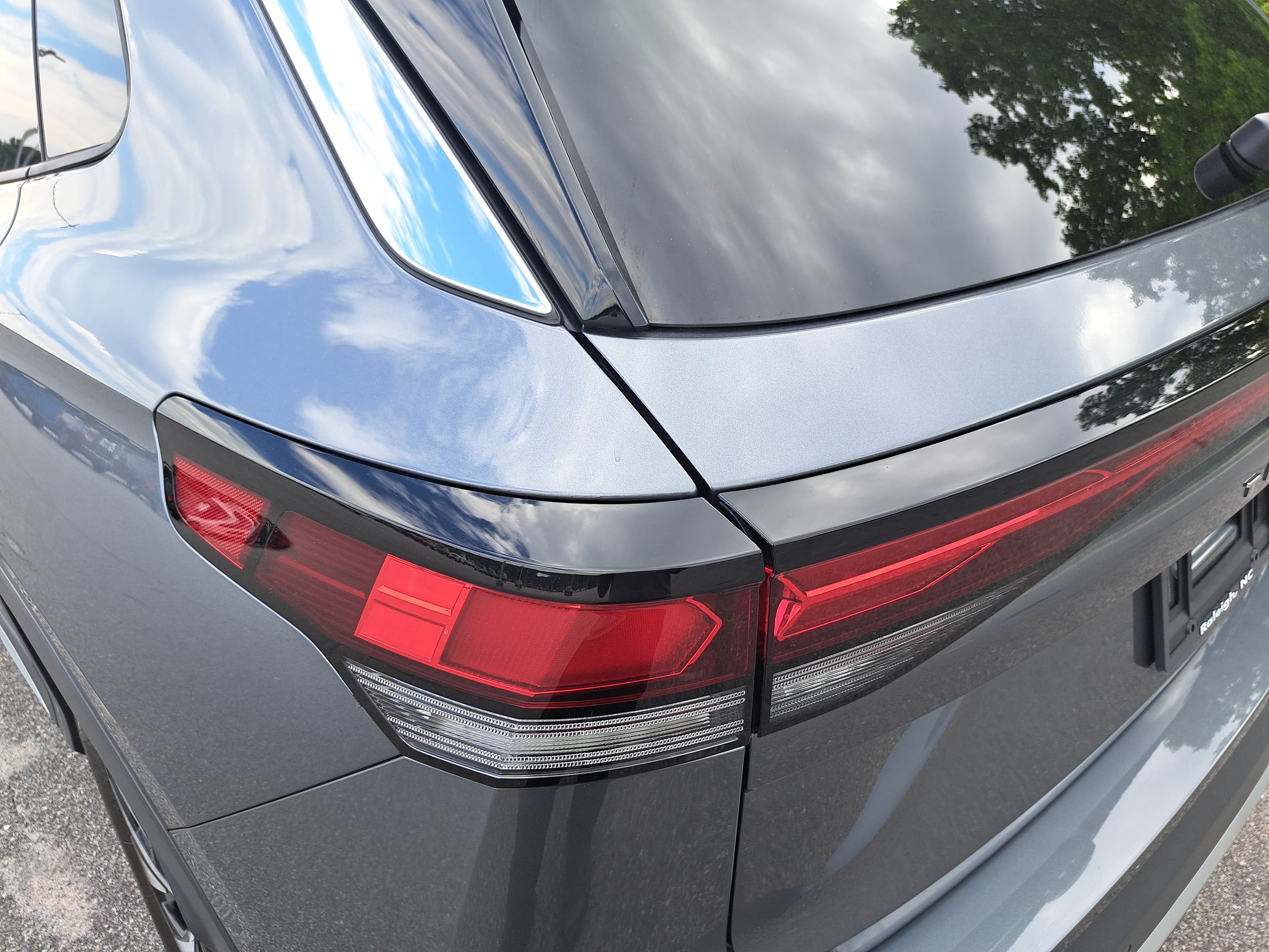 Certified 2025 Volkswagen Tiguan S AWD/4WD image 31