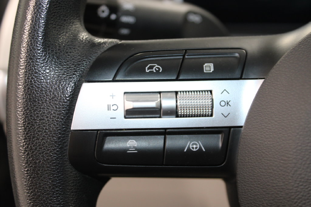Used 2025 Hyundai Tucson SEL FWD image 27