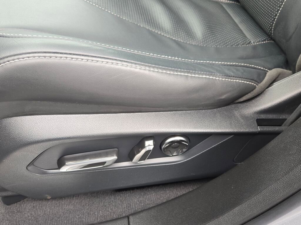 Certified 2023 Acura RDX w/ Technology Package image 25