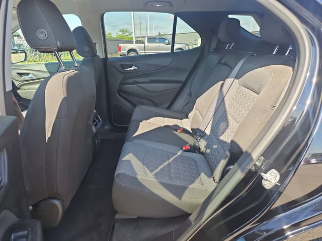 Used 2024 Chevrolet Equinox LT FWD image 24