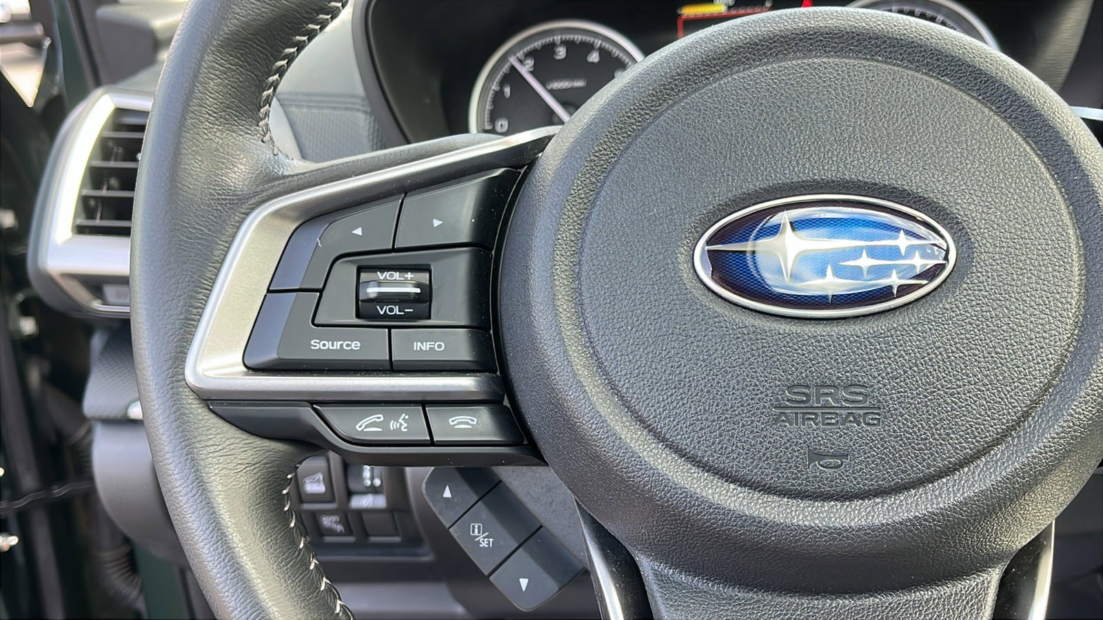 Certified 2023 Subaru Forester Premium AWD/4WD image 13
