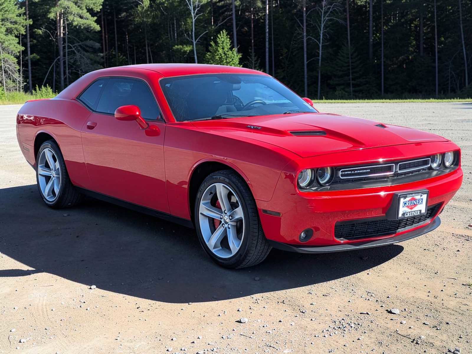 Used 2016 Dodge Challenger SXT w/ Super Sport Group (SS/T) RWD image 8