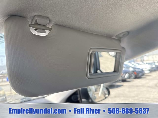 Used 2016 Toyota Corolla LE FWD image 26