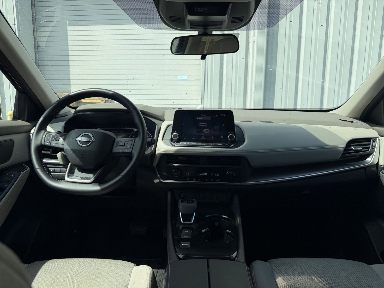 Used 2025 Nissan Rogue SV FWD image 35