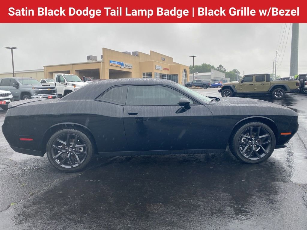Used 2022 Dodge Challenger SXT w/ Blacktop Package RWD image 8